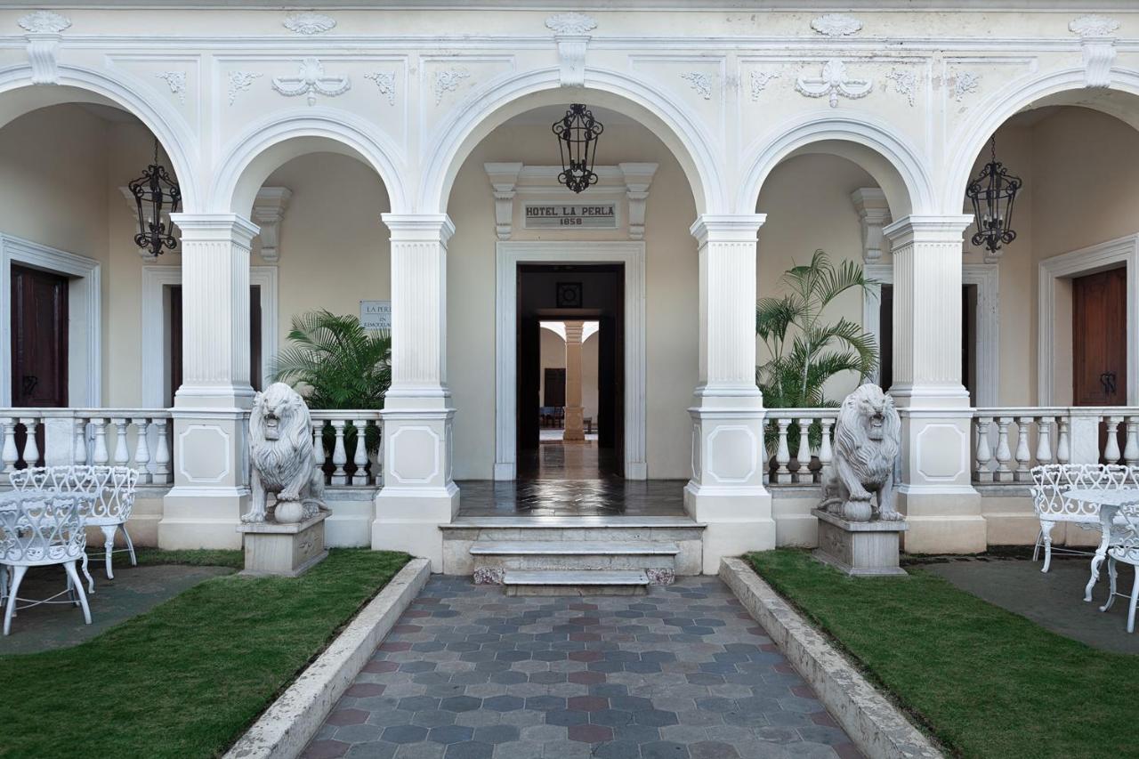 Hotel La Perla León Exteriör bild